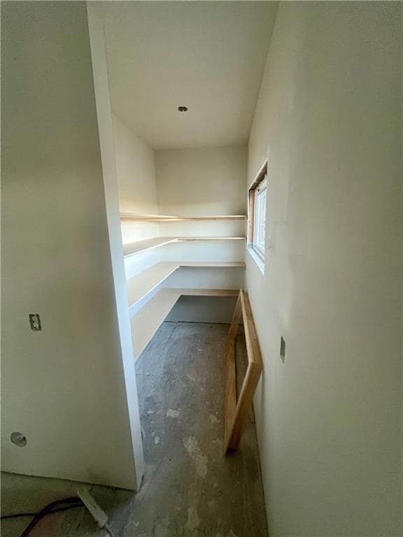 1345 N Holland Ct, Independence, MO 64056 - photo 7