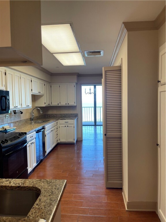 Twin Dolphins unit 303, Corpus Christi, TX 78412 - photo 4