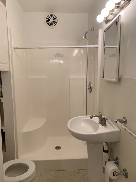 25 Greenvale Ave, Weymouth, MA 02188 - photo 7