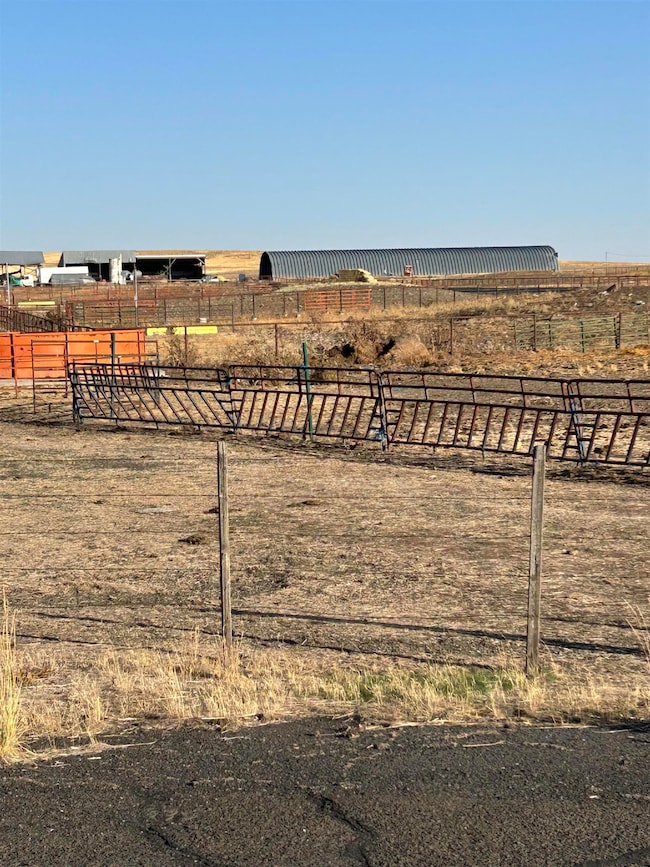 5190 Sr321n Rd, Sprague, WA 99032 - photo 5