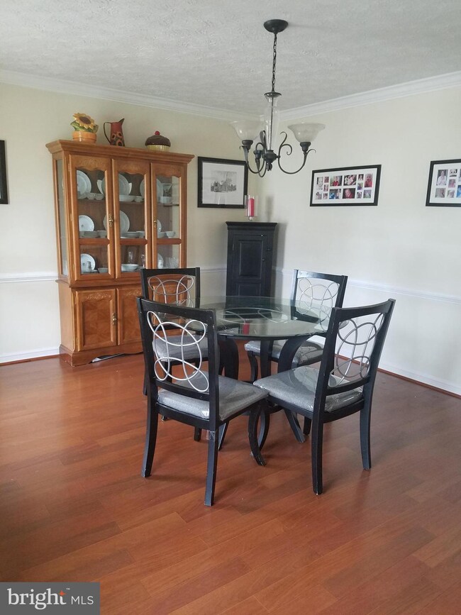 6 Topwood Ct, Parkville, MD 21234 - photo 4