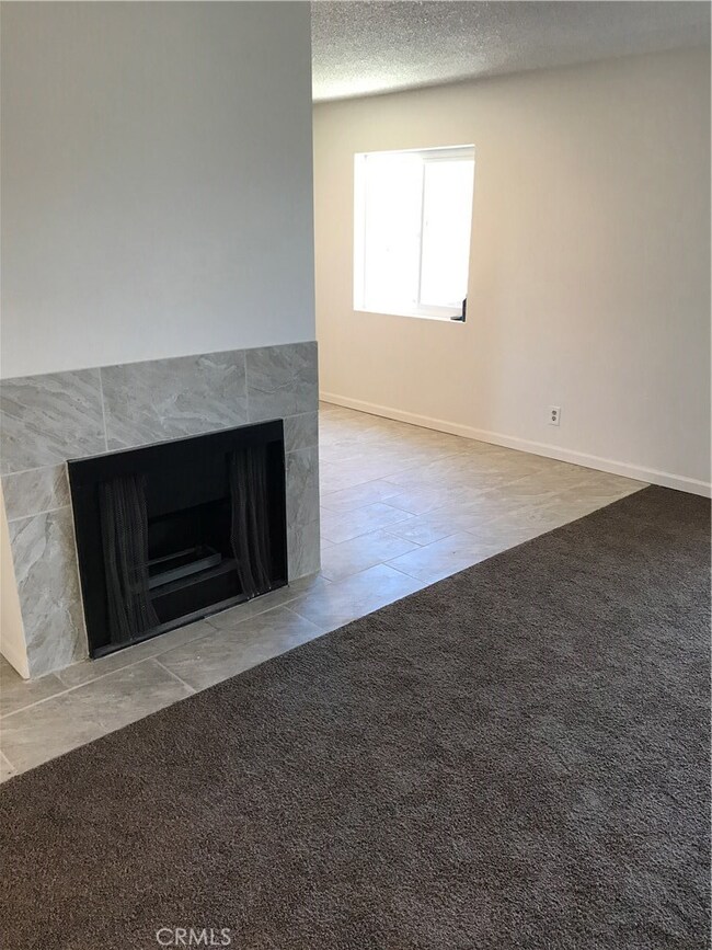 454 E Avenue q3 unit 7, Palmdale, CA 93550 - photo 7