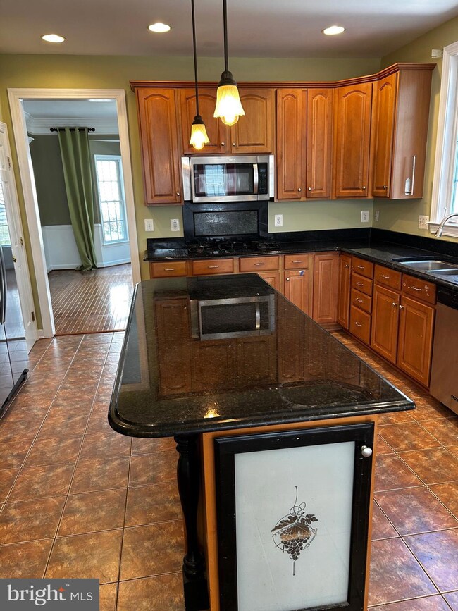 16649 Radcliffe Ln, Woodbridge, VA 22191 - photo 5