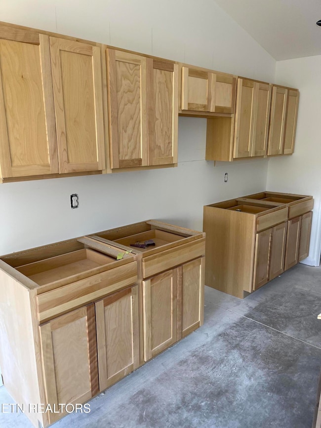 3466 Sparks Scenic Way, Knoxville, TN 37931 - photo 2