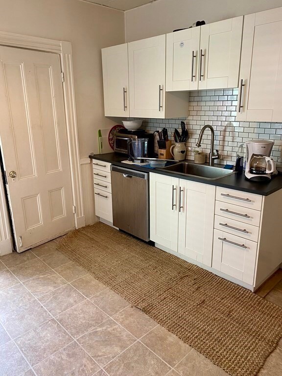 891 E 4th St unit 1, Boston, MA 02127 - photo 4