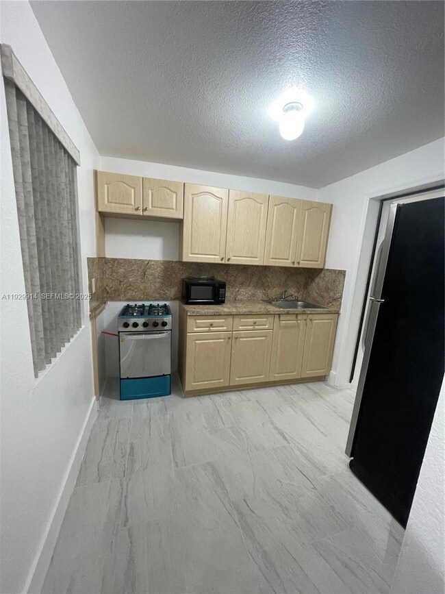 4455 NW 169th Terrace unit 1, Miami Gardens, FL 33055 - photo 5