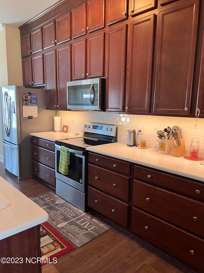 2835 Connet St, Winterville, NC 28590 - photo 7