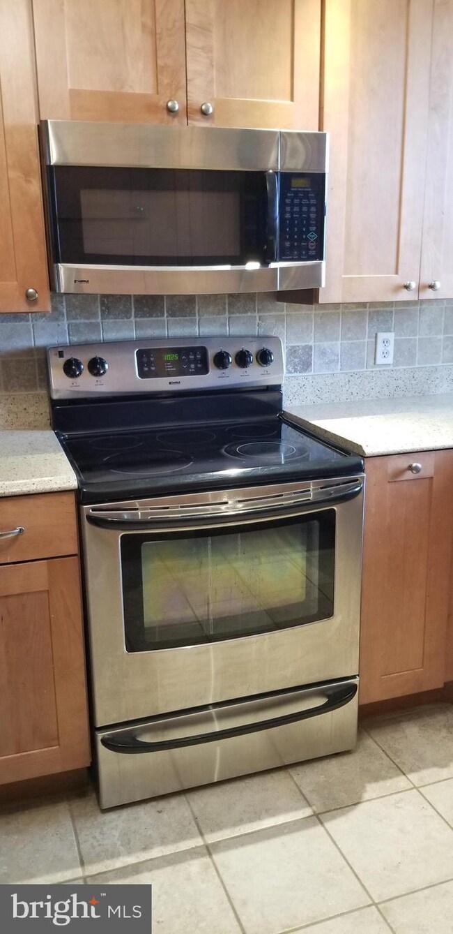 4605 31st Rd S unit A2, Arlington, VA 22206 - photo 4