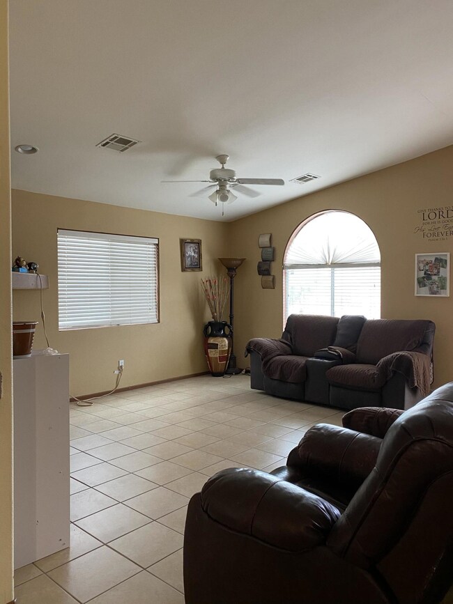 841 Aurora Way, Blythe, CA 92225 - photo 7