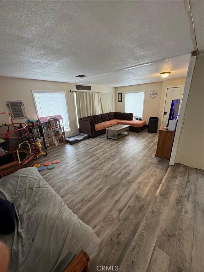 33020 Robert St, Wildomar, CA 92595 - photo 2