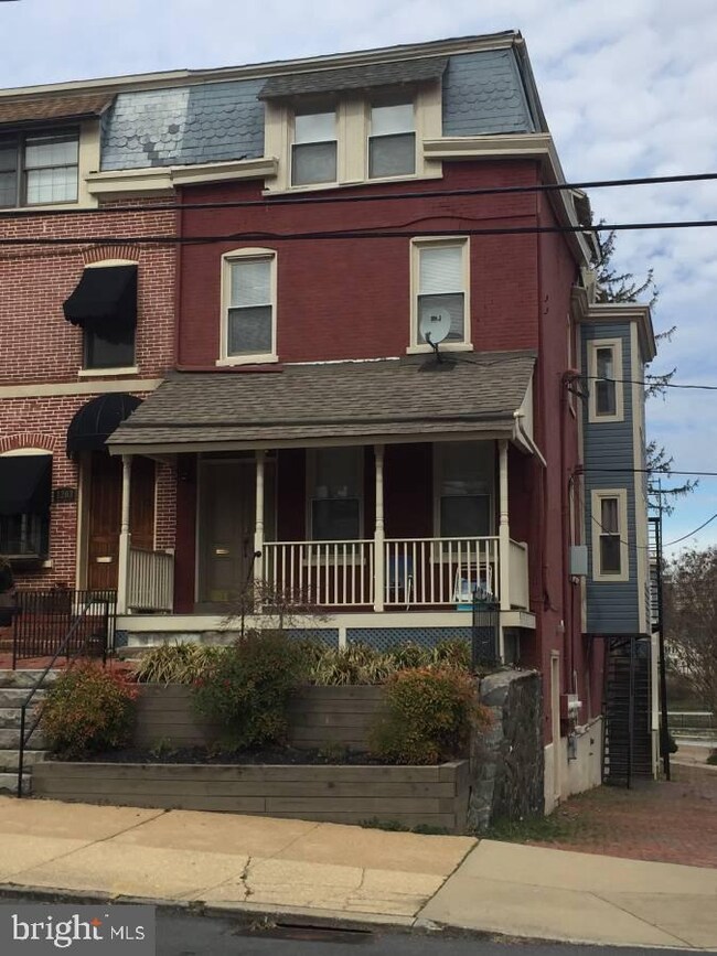 1201 W 9th St, Wilmington, DE 19806 - photo 2