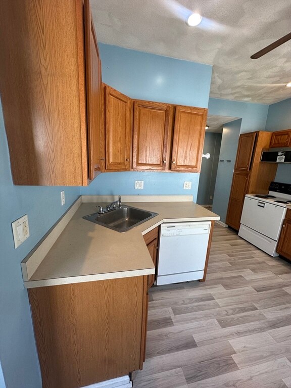 284 Washington St unit 2B, Salem, MA 01970 - photo 3