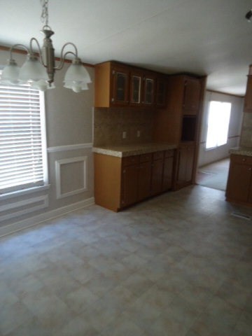 MH Eat in Kitchen