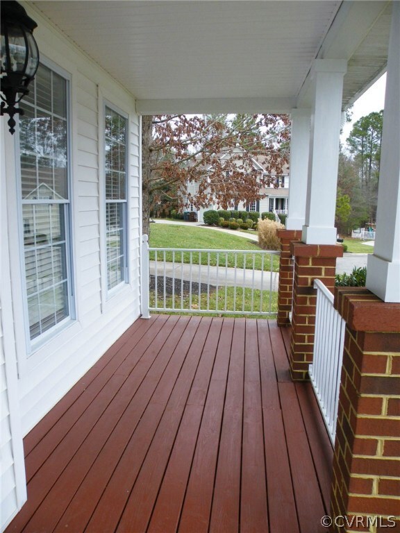 8300 Hampton Crest Cir, Chesterfield, VA 23832 - photo 4