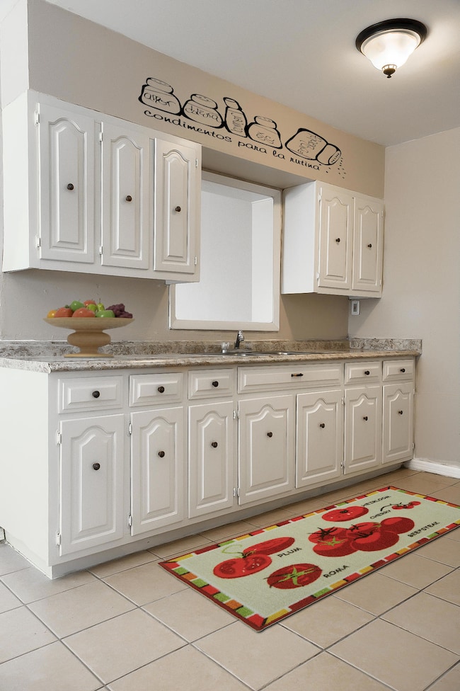 7868 Holly Place, El Paso, TX 79915 - photo 7