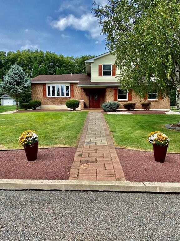 799 American General Dr, Easton, PA 18040 - photo 3