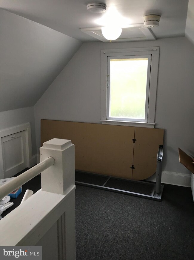 7404 Rhode Island Ave unit 4, College Park, MD 20740 - photo 4