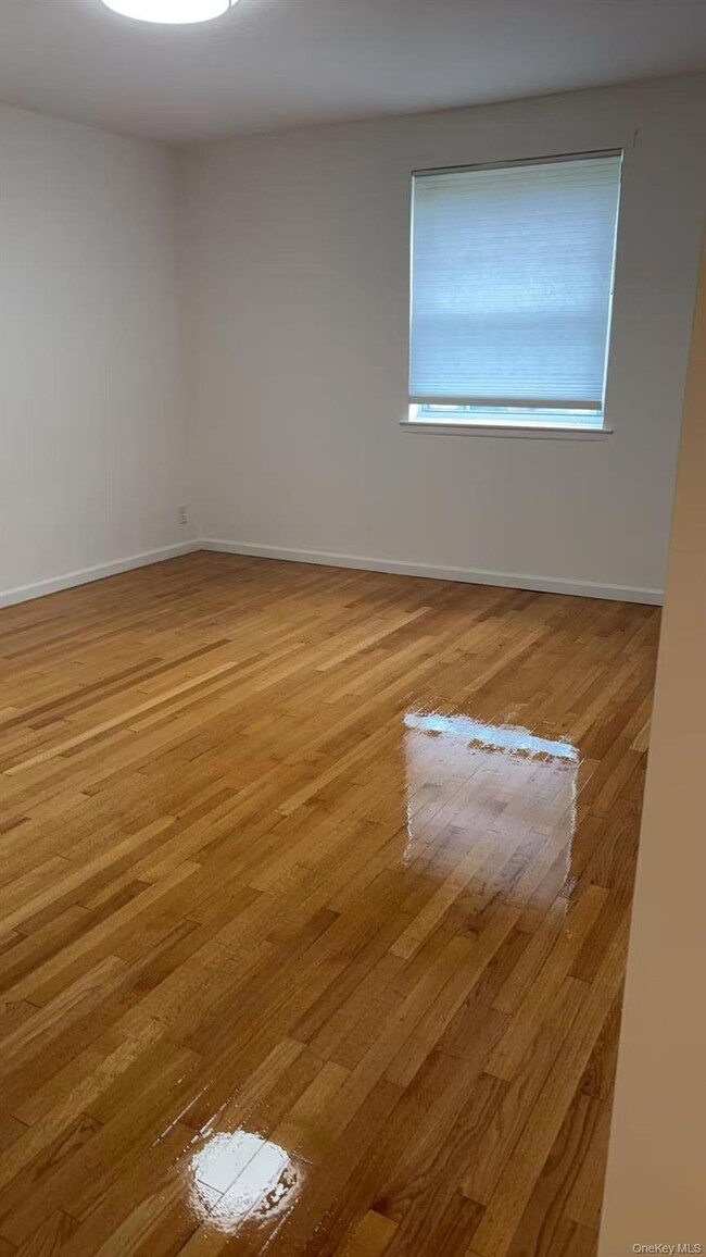 13806 78th Ave unit 37D, Flushing, NY 11367 - photo 7