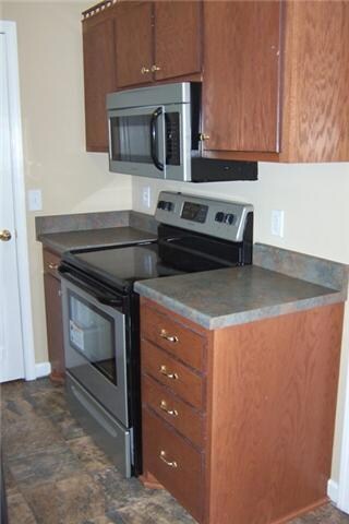 136 Stonefield Cir, Shelbyville, TN 37160 - photo 5