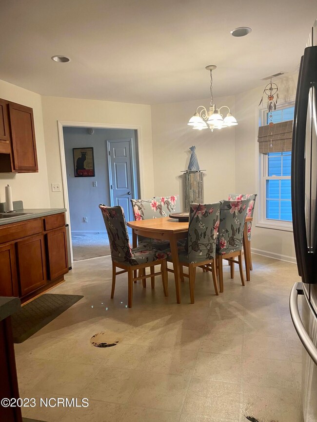 103 Piney Creek Ct, Holly Ridge, NC 28445 - photo 6