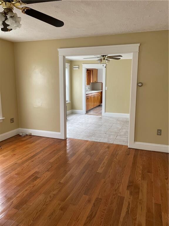 1020 Post Rd, Warwick, RI 02888 - photo 6