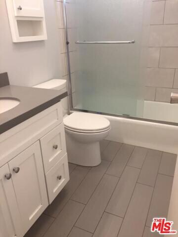 New hallway bathroom