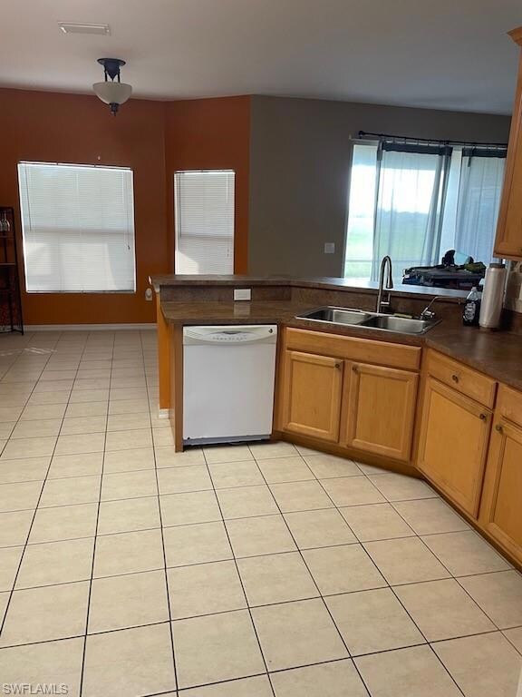 42 NE 29th St, Cape Coral, FL 33909 - photo 5