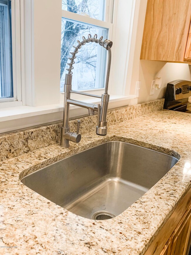 103 Mountain Rd, Sugarloaf, PA 18249 - photo 7