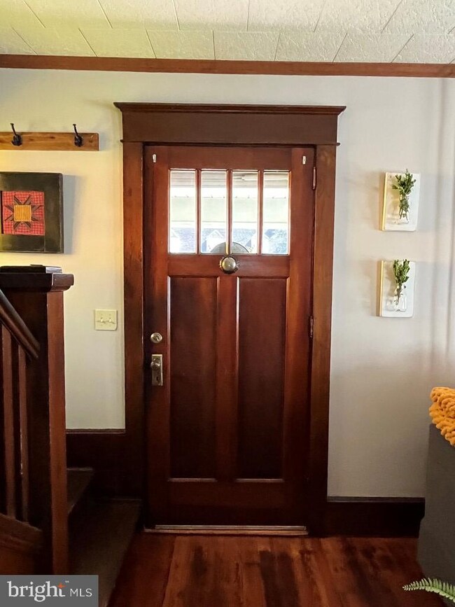 600 N Market St, Selinsgrove, PA 17870 - photo 5