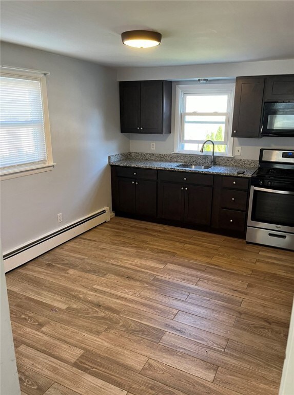 17 Everett St, Pawtucket, RI 02861 - photo 3