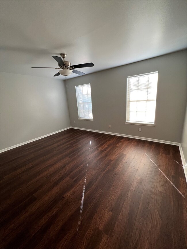 4610 Chantilly Cir, Houston, TX 77018 - photo 7