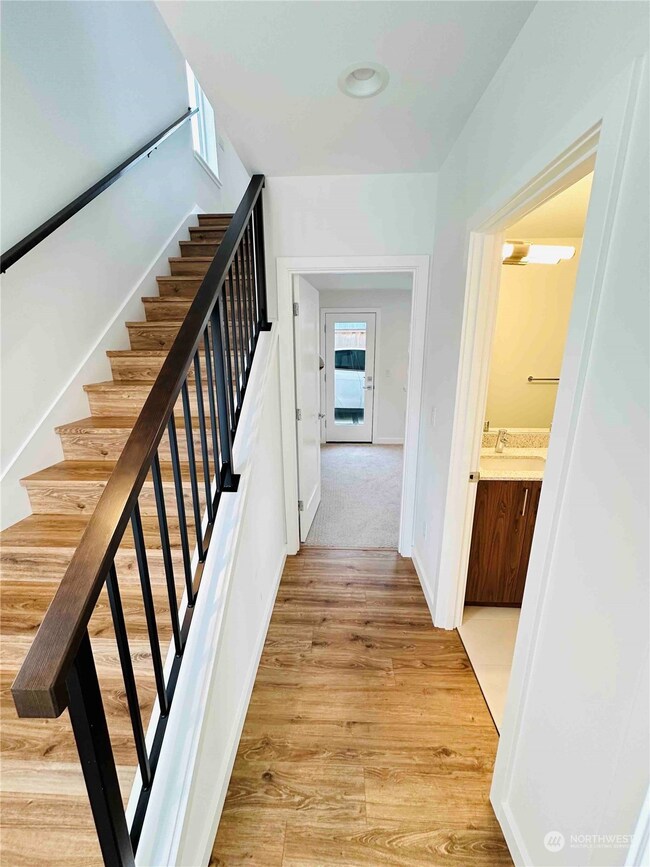 5402 9th Ave NW, Seattle, WA 98107 - photo 6