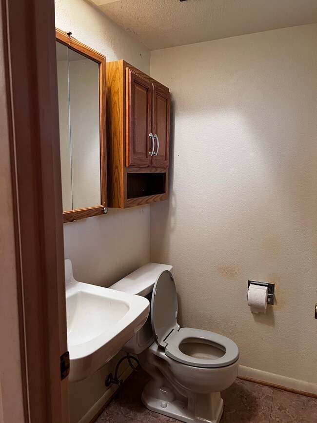 1602 Willow Rock Rd, Houston, TX 77088 - photo 4