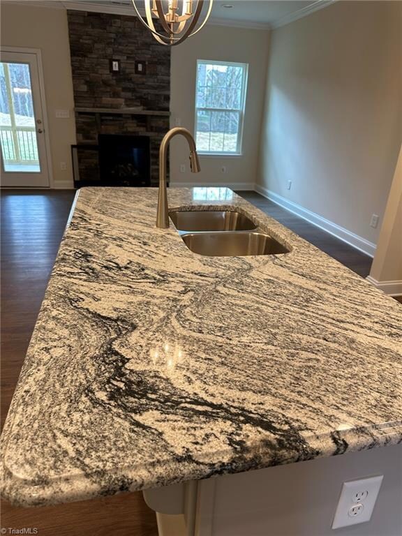 Beautiful granite (Viscon White)