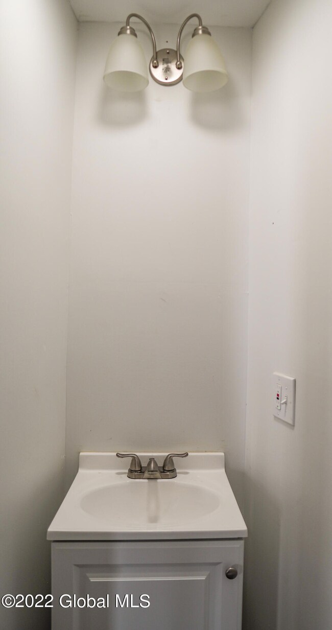 2175 Guilderland Ave, Schenectady, NY 12306 - photo 7