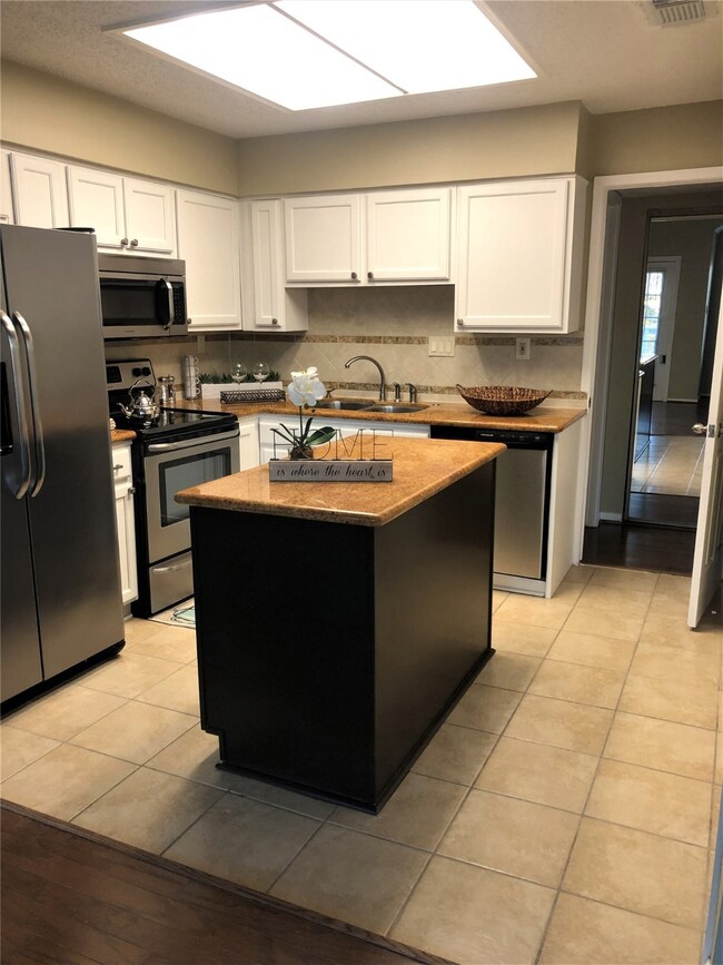 All Stainless Steel Appliances. Refrigerator Inclu