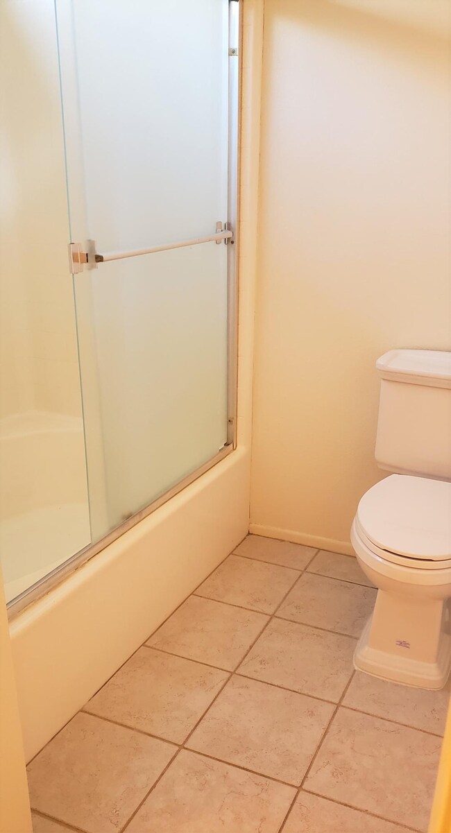 34113 Emily Way, Rancho Mirage, CA 92270 - photo 7