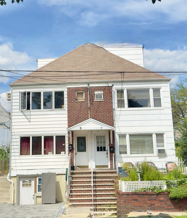 7 E 1st St, Bayonne, NJ 07002 - photo 4