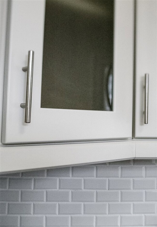 169 Lincoln St unit 2, Jersey City, NJ 07307 - photo 2