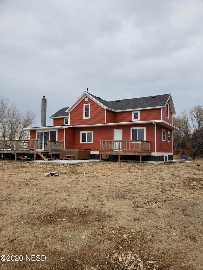 House outside (3)