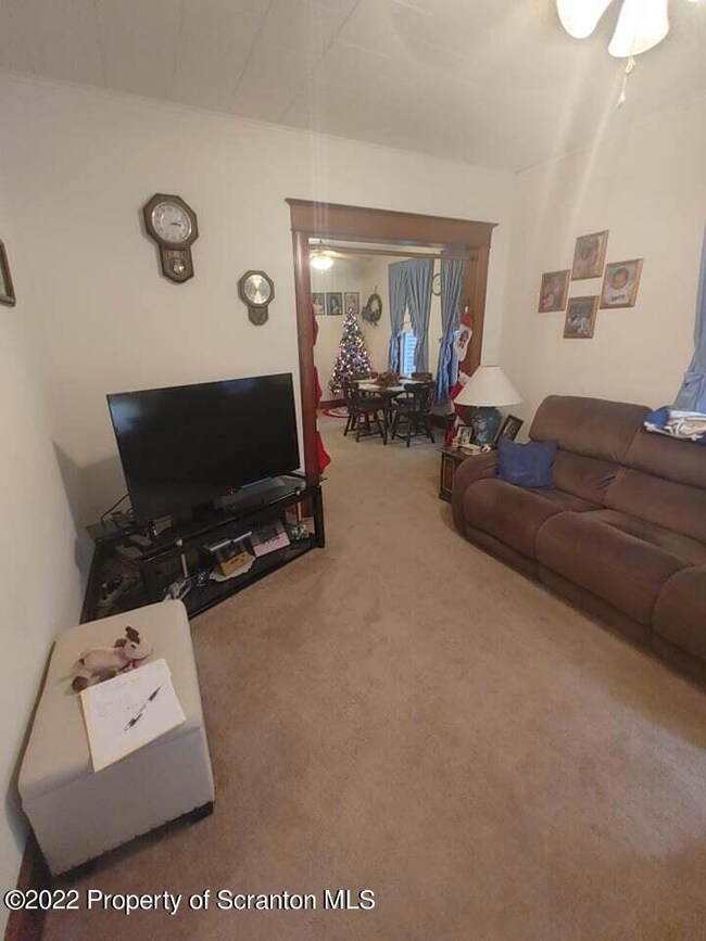 521 S Main St, Pittston, PA 18640 - photo 6