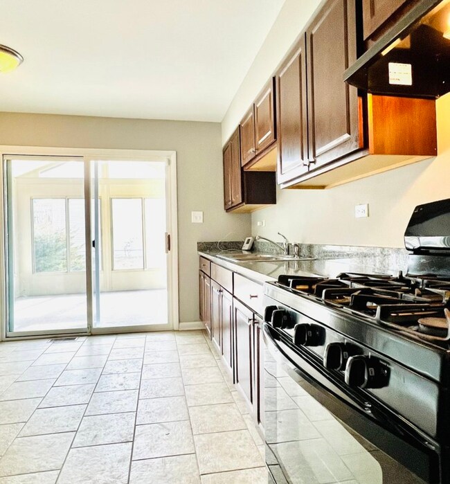 4173 188th St, Country Club Hills, IL 60478 - photo 3