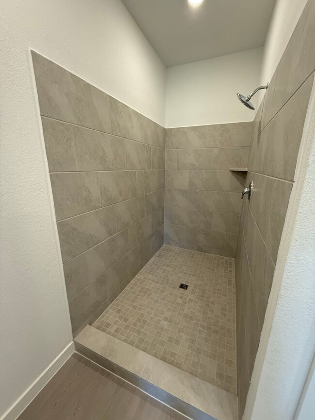 1983 Glacier Gorge Trail, Dayton, TX 77535 - photo 7