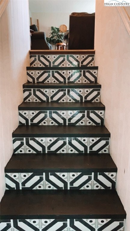 613 Dick Watson Rd, Deep Gap, NC 28618 - photo 6