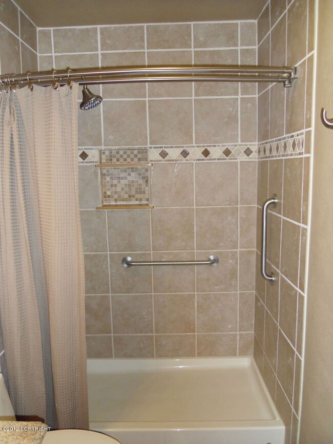 C:\fakepath\Shower 1