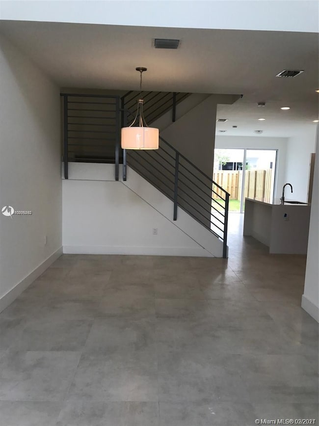 10260 NW 72nd St unit 10260, Doral, FL 33178 - photo 3