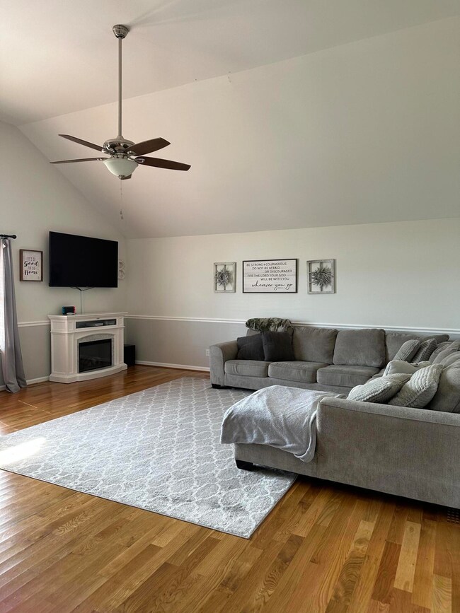 432 Bellaire Dr, Harrodsburg, KY 40330 - photo 6