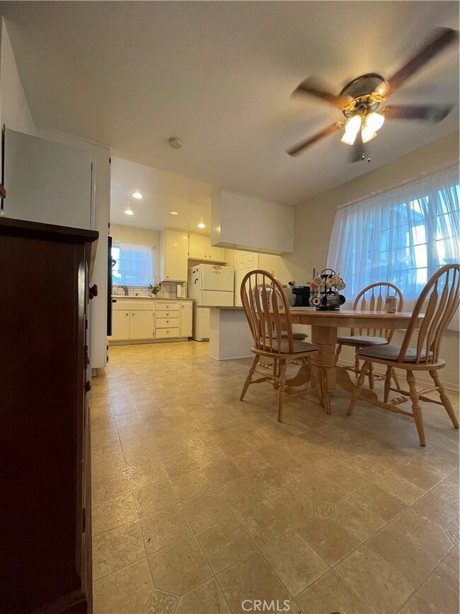 364 Bixby Way, Upland, CA 91786 - photo 7