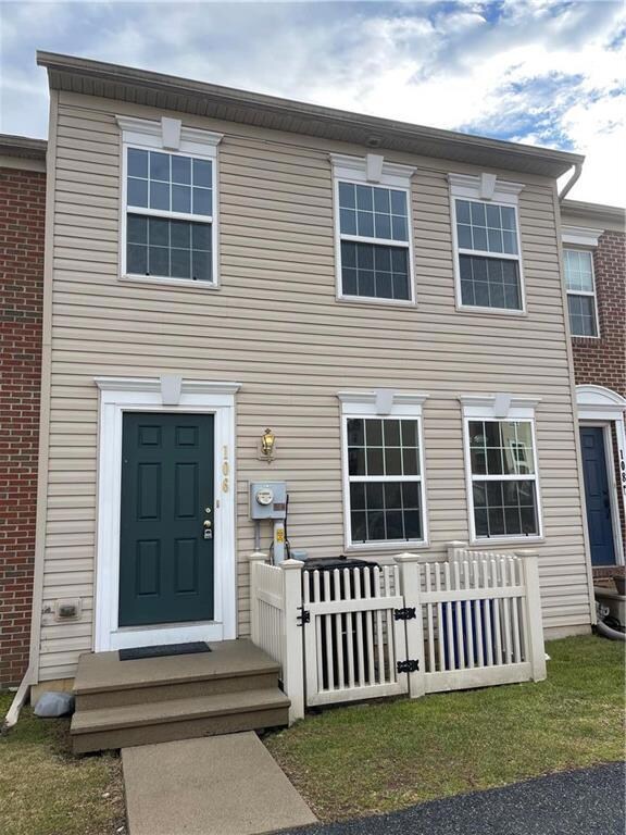 106 Walnut St, Freemansburg, PA 18017 - photo 2