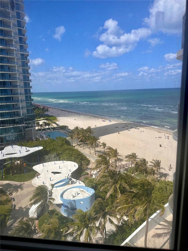 CORNER UNIT WITH LARGE TERRACE, THIS IS THE VIEW!!
